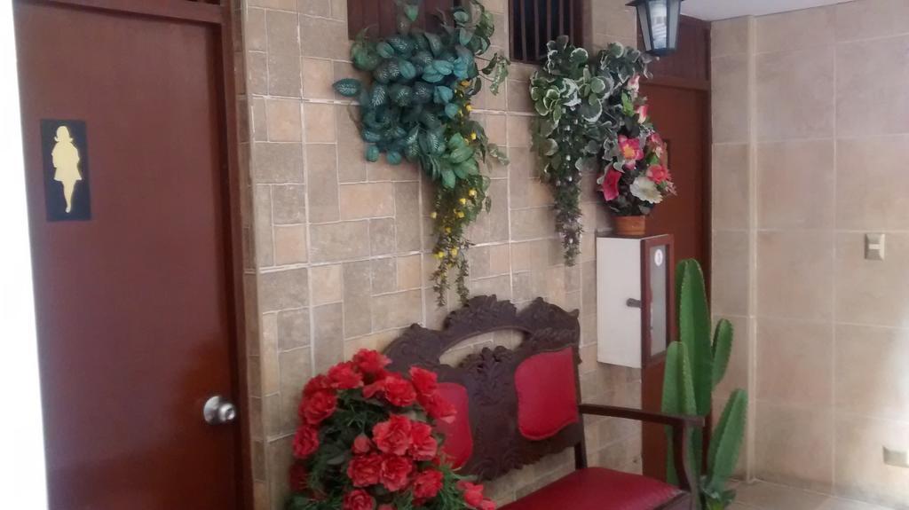 לימה Hostal Iquique חדר תמונה
