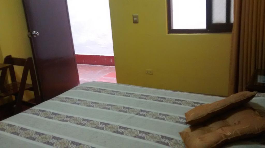 לימה Hostal Iquique חדר תמונה