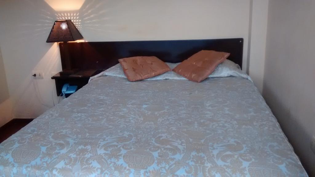 לימה Hostal Iquique חדר תמונה